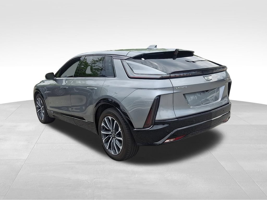 Used 2024 Cadillac Lyriq Sport AWD/4WD image 4