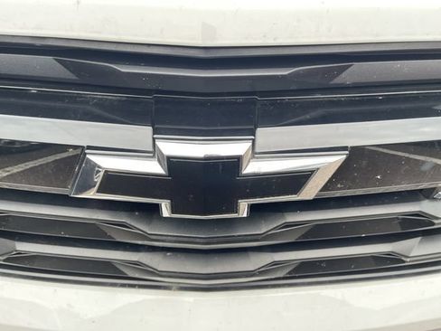 Used 2024 Chevrolet Colorado Z71 w/ Z71 Convenience Package 2 AWD/4WD image 4