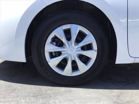 Certified 2017 Toyota Corolla L w/ Carpet Mat Package (TMS) FWD image 7