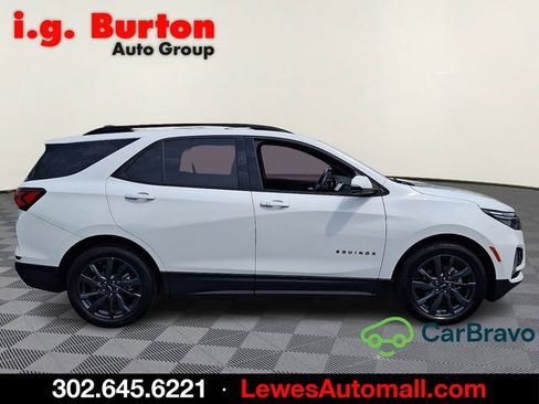Certified 2022 Chevrolet Equinox RS w/ RS Leather Package FWD image 7