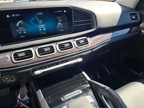 Used 2020 Mercedes-Benz GLE 350 4MATIC image 26