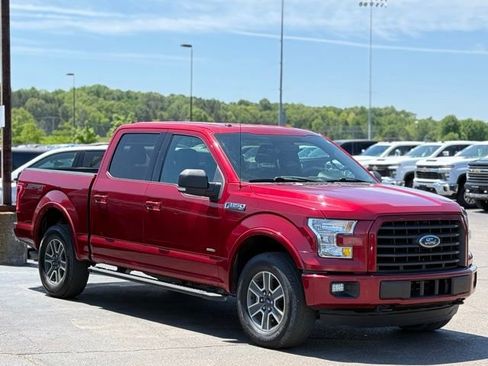 Used 2015 Ford F150 XLT w/ Equipment Group 301A Mid AWD/4WD image 30
