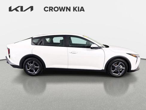 Certified 2025 Kia K4 FWD image 4