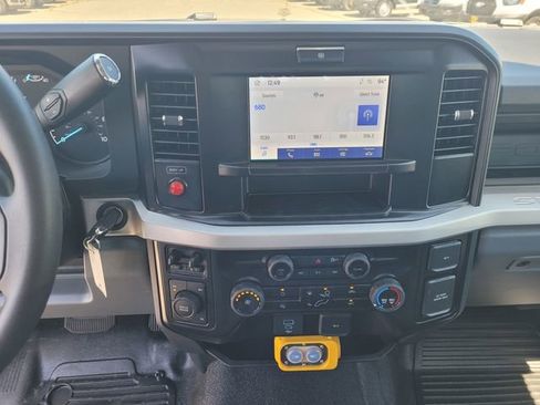 New 2026 Ford F550 4x4 Regular Cab Super Duty image 10