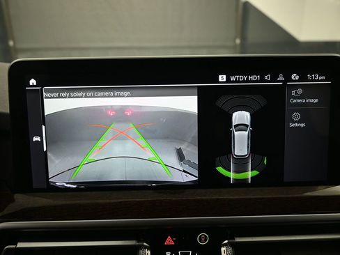 Used 2024 BMW X3 xDrive30i image 9