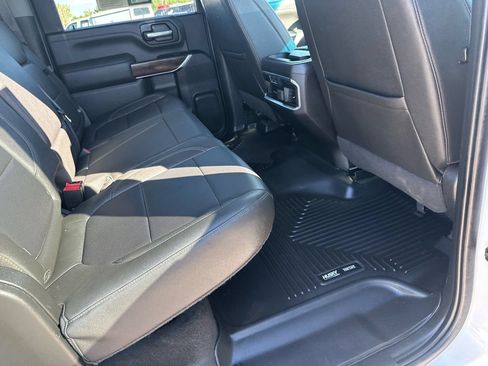 Used 2022 GMC Sierra 3500 SLT w/ SLT Premium Package AWD/4WD image 25