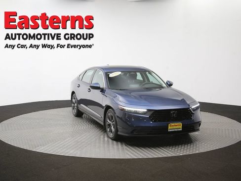 Used 2023 Honda Accord EX image 49