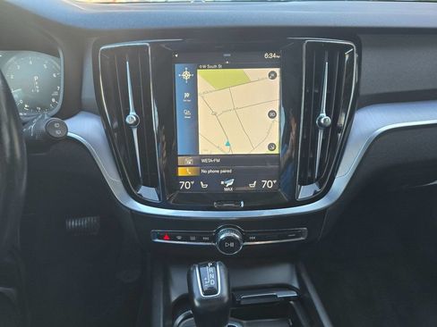 Used 2020 Volvo V60 T5 Cross Country w/ Protection Package Premier AWD/4WD image 22