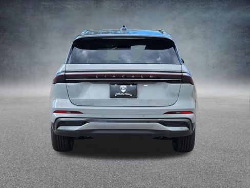 New 2026 Lincoln Nautilus Reserve AWD/4WD image 6