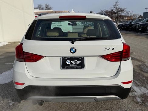 Used 2015 BMW X1 xDrive28i image 4