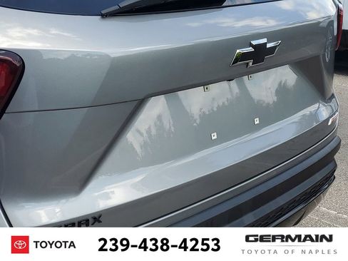 Used 2024 Chevrolet Trax RS w/ Sunroof Package FWD image 18