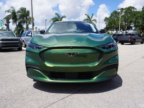 Used 2025 Ford Mustang Mach-E Select w/ Comfort Package Lite AWD/4WD image 22