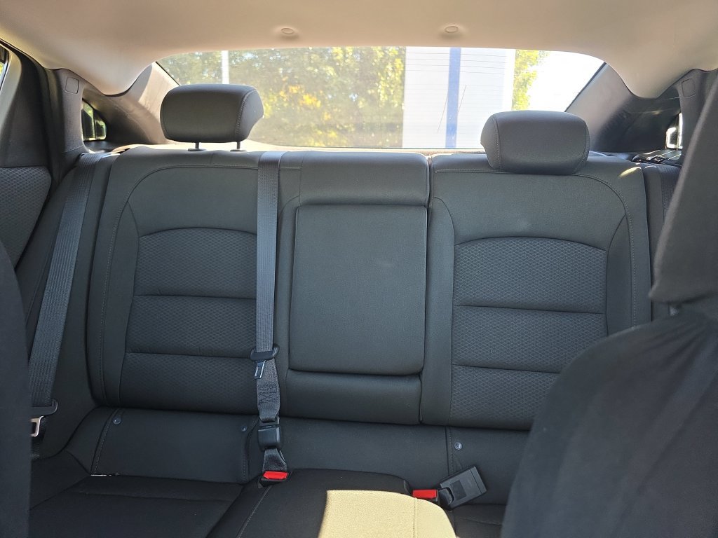 Used 2018 Chevrolet Malibu LT FWD image 39