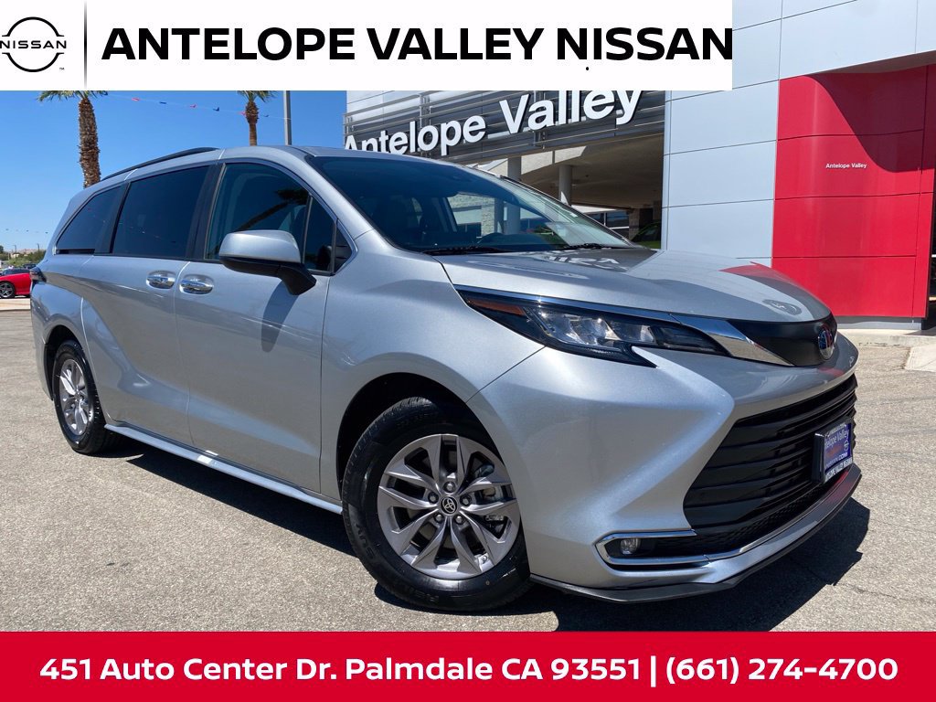 Used 2023 Toyota Sienna XLE FWD 360° Tour