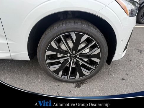 Used 2026 Volvo XC60 B5 Ultra w/ Protection Package Premier AWD/4WD image 10