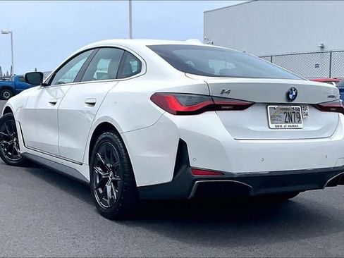 Used 2023 BMW i4 eDrive35 RWD image 12