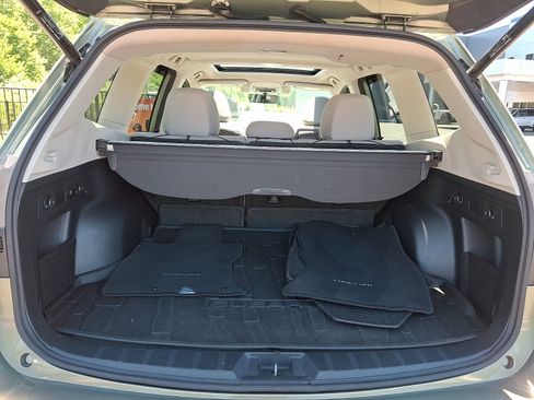 Used 2020 Subaru Forester Premium AWD/4WD image 29