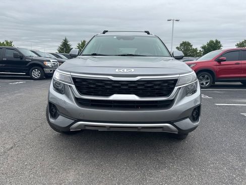 Used 2022 Kia Seltos S AWD/4WD image 2