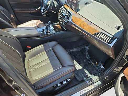 Used 2018 BMW 540i xDrive AWD/4WD image 20