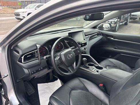 Used 2023 Toyota Camry XSE image 12