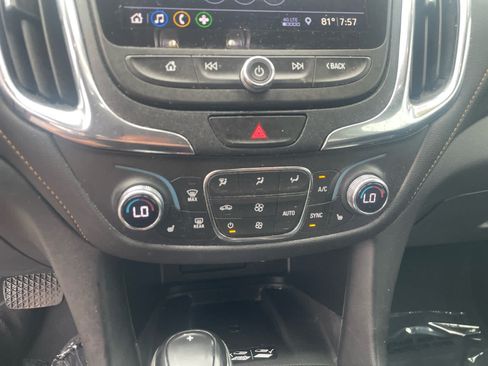 Used 2021 Chevrolet Equinox Premier w/ Redline Edition AWD/4WD image 15