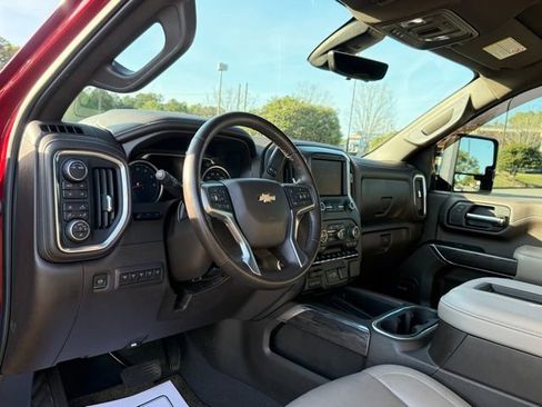 Used 2021 Chevrolet Silverado 2500 LTZ w/ LTZ Plus Package image 16
