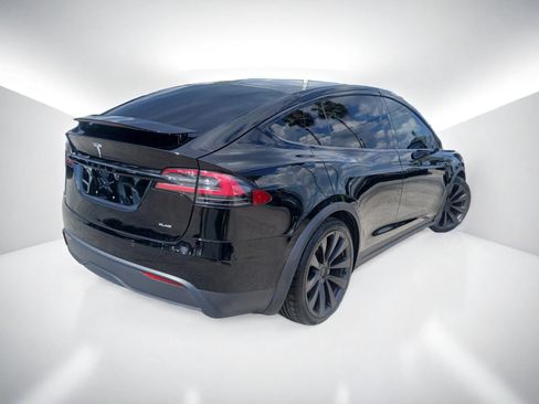 Used 2022 Tesla Model X Plaid AWD/4WD image 5