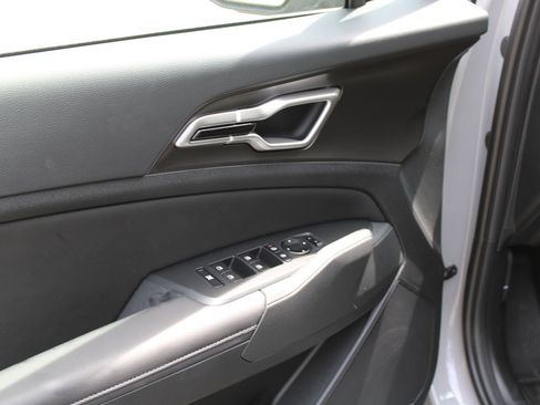 New 2026 Kia Sportage EX FWD image 19