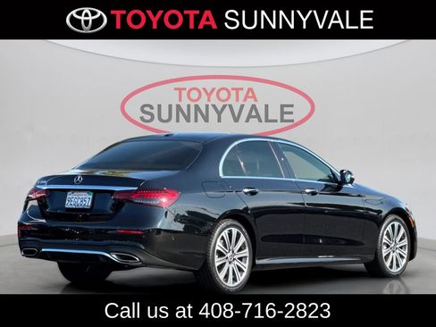 Used 2022 Mercedes-Benz E 350 Sedan image 3