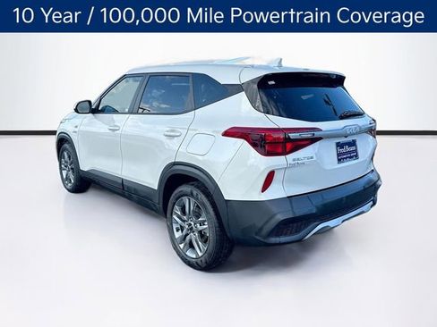 Used 2023 Kia Seltos LX image 5