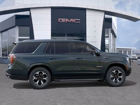 New 2026 GMC Yukon AT4 AWD/4WD image 5