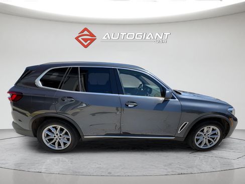 Used 2021 BMW X5 xDrive45e AWD/4WD image 9