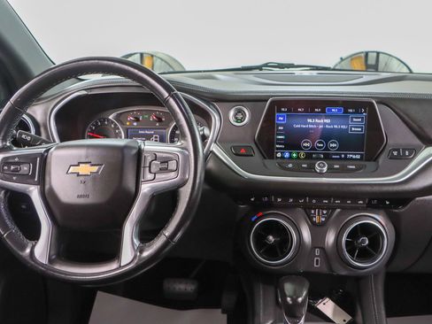 Used 2019 Chevrolet Blazer LT image 17