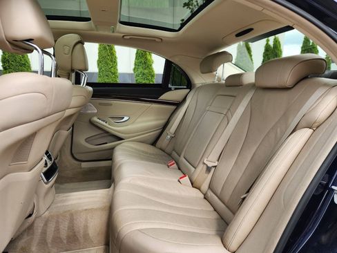 Used 2016 Mercedes-Benz S 550 4MATIC Sedan image 10