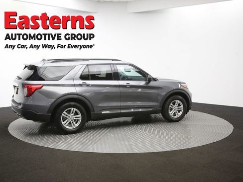 Used 2023 Ford Explorer XLT w/ Equipment Group 202A image 43