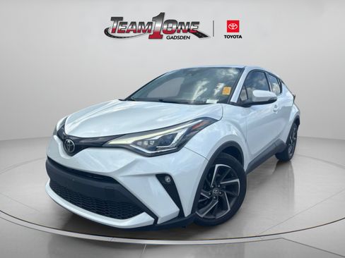 Used 2022 Toyota C-HR Limited FWD image 4