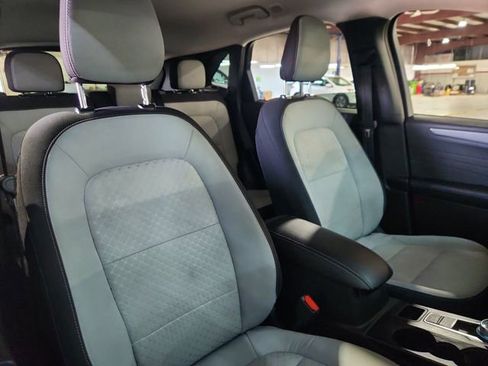 Used 2024 Ford Escape Active w/ Tech Pack #1 AWD/4WD image 21