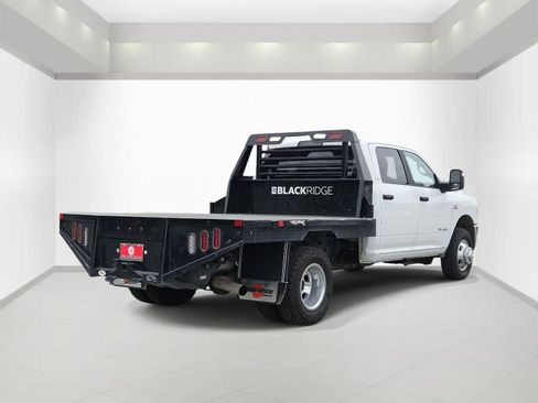 Used 2024 RAM 3500 SLT w/ Quick Order Package 2YG SLT AWD/4WD image 6