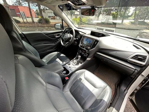 Used 2020 Subaru Forester Limited AWD/4WD image 11