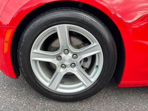 Used 2021 Chevrolet Camaro LT RWD image 17