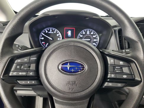 Used 2025 Subaru Crosstrek 2.0i Premium image 24