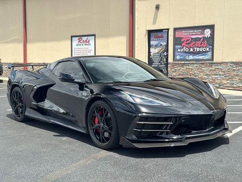 Used 2022 Chevrolet Corvette Stingray Premium Conv w/ Z51 Performance Package RWD image 2