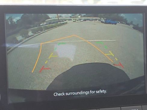 New 2025 Nissan Sentra SR w/ Midnight Edition image 7