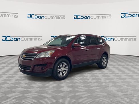 Used 2016 Chevrolet Traverse LT image 4