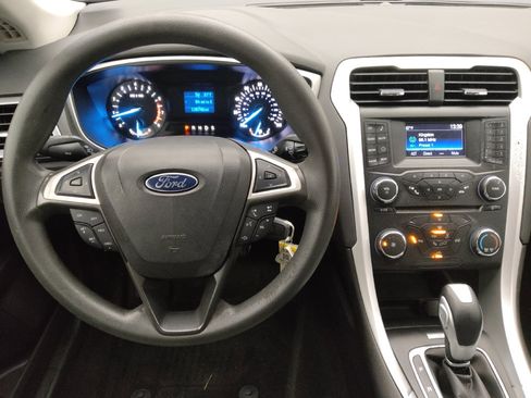 Used 2015 Ford Fusion S FWD image 22
