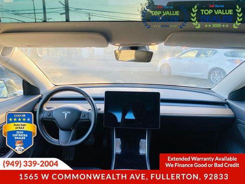 Used 2019 Tesla Model 3 Standard Range Plus image 30