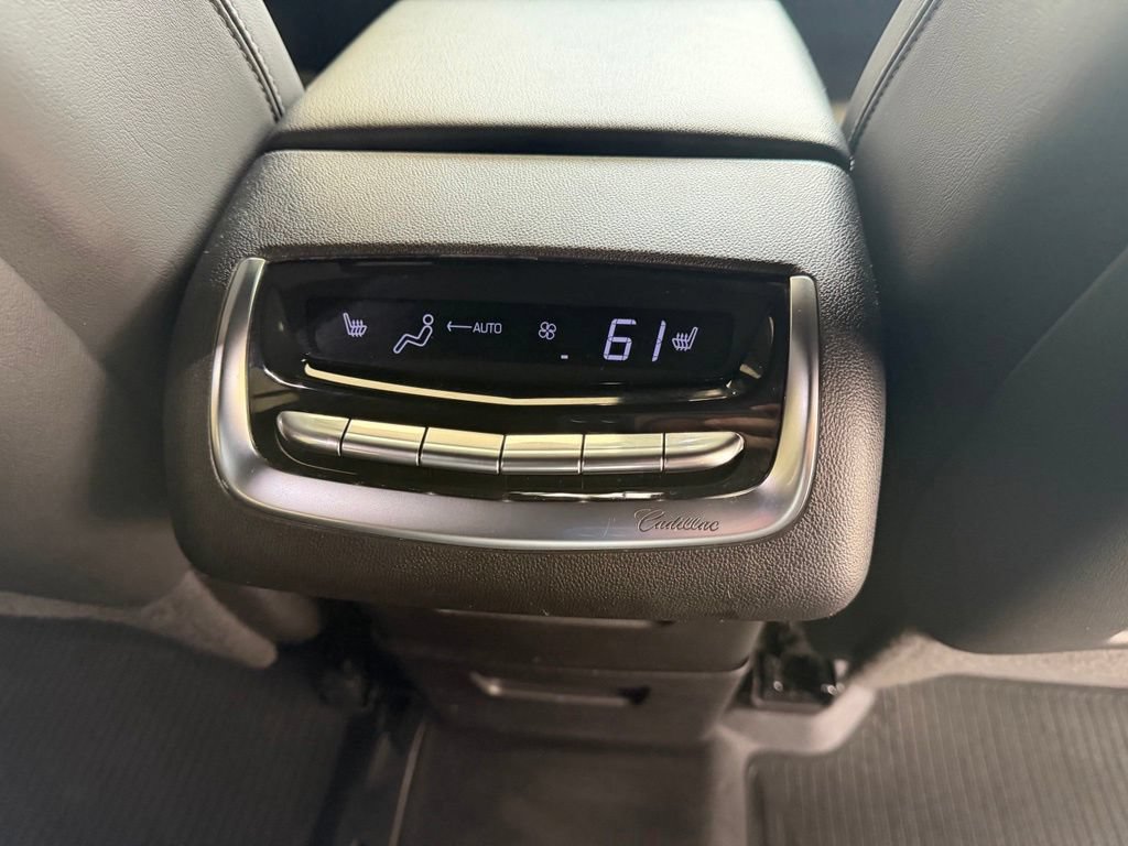 Used 2021 Cadillac XT6 Sport AWD/4WD image 29