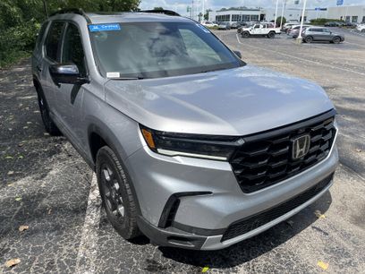 Certified 2024 Honda Pilot TrailSport
