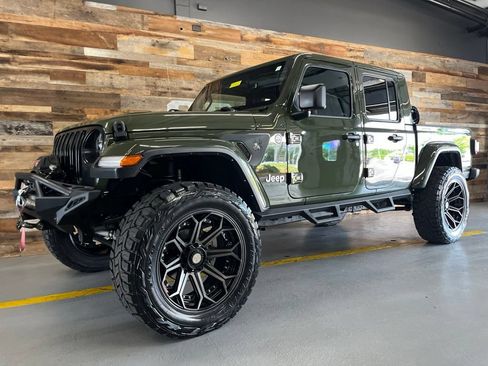 Used 2021 Jeep Gladiator Overland w/ Popular Equipment Package AWD/4WD image 18