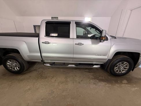 Used 2016 Chevrolet Silverado 2500 LTZ w/ Duramax Plus Package AWD/4WD image 7